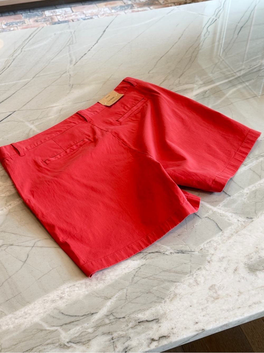 L.L. BEAN Favorite Fit Washed Cotton Chino Shorts Coral Red Sea Rose Size 18 NWT - Picture 14 of 16